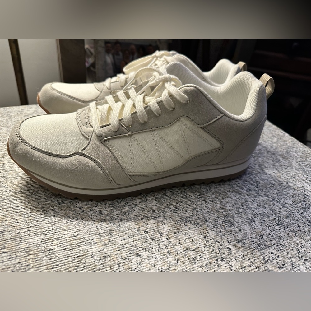 Men super comfortable athletic 👟 sneakers